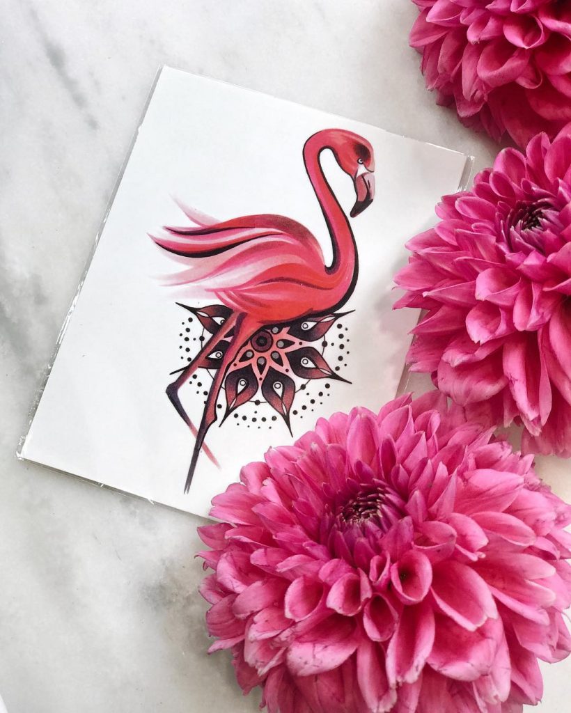 фламинго и мандала и цветы