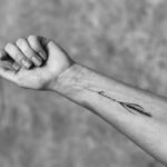 Temporary tattoo "Квіти говорять: Вільна"