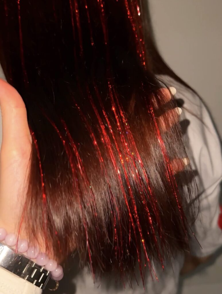 Блискучі нитки для волосся червоні "Арієль"